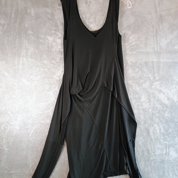None Dresses & Skirts - Black Dress Medium Lightweight Material